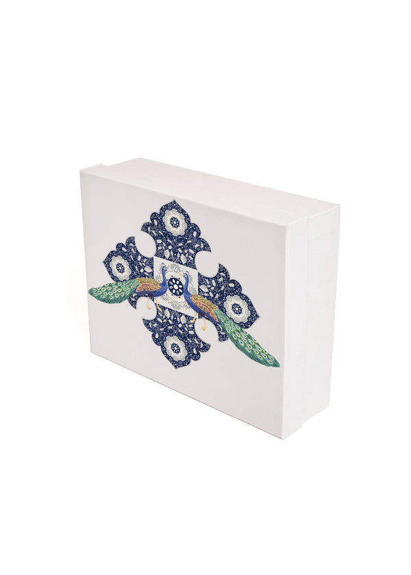 White Color Quote Design Box For Gift Packing