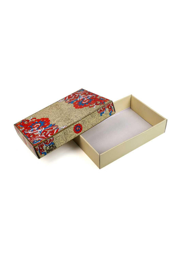 Clothes Packing Box - Garments Packing Box - BoxGhar